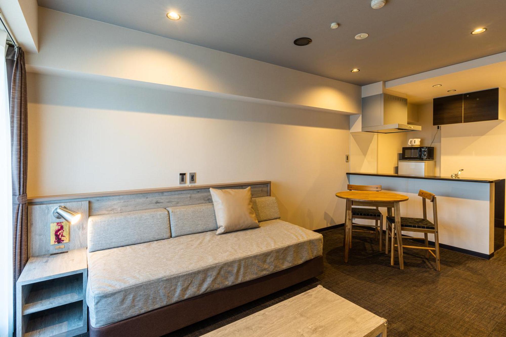 Inova Kanazawa Station Hotel Suite Kültér fotó